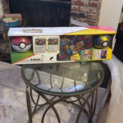 Pokemon TCG Eevee Collector’s Treasure Chest