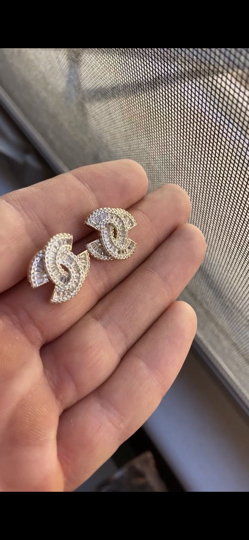 Chanel Earrings Gold for Sale in Los Angeles, CA - OfferUp
