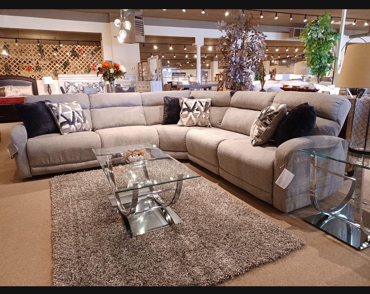 Medford Tan Two Power Recline Seats, Storage Console With Cup Holders Full Sleeper Sectional☄️ Brand New 💥 $ 39 Down Payment 👌