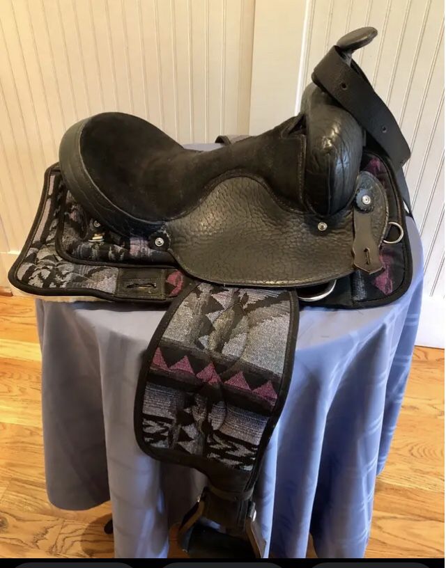 Western saddle