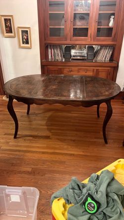 Dark wood dining table 6 person
