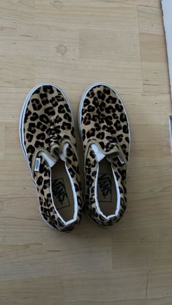 Cheetah print vans size 5.0