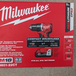 Milwaukee M18 Compact Brushless Half Inch Drill Driver Set