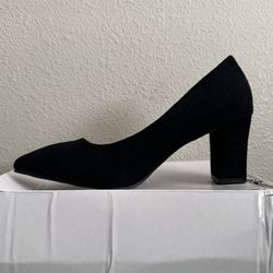 Women Suede Heels Size 7