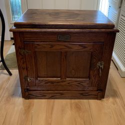 White Clad Vintage Oak Wood Antique Ice Box