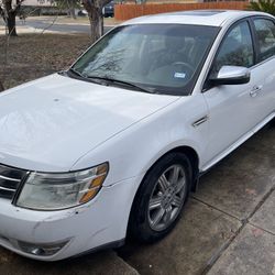 2008 Ford Taurus