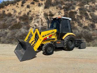 New holland u80c skip loader tractor