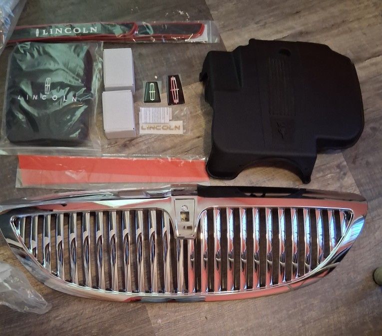 2005 - 2011 Lincoln Town Car Parts