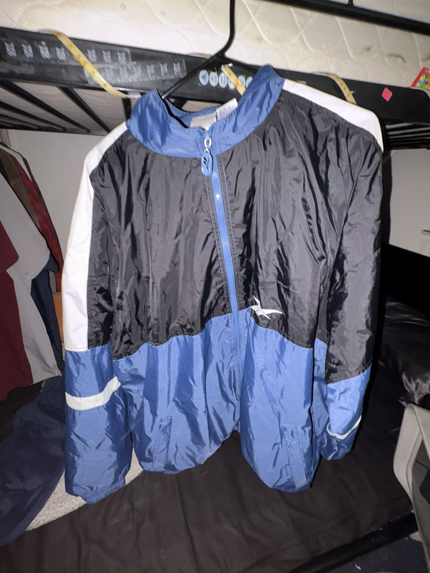 Vintage Reebok windbreaker sz XL