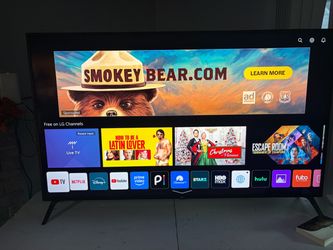 LG Smart TV 70in