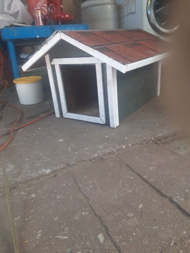 Small Dog House
