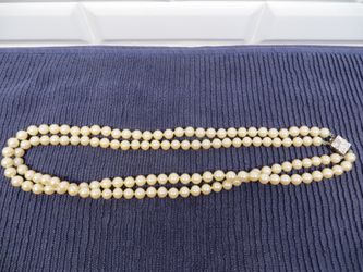 Vintage Faux Pearl Double Stranded Necklace