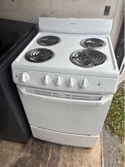 Hot point Electric range 24 wide 👌👌