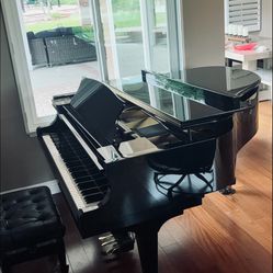 Kawai Grand Piano Rx1    5.5’ Long   