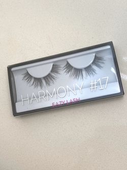 Huda Beauty Lash collection