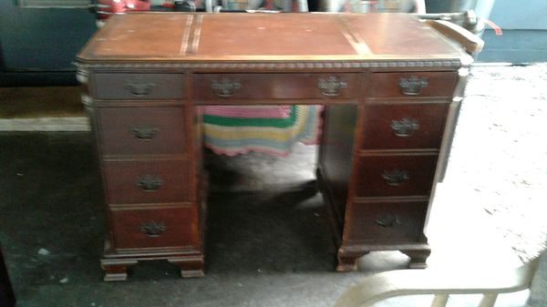 Antique Solid Wood Charles R Sligh Furniture Company Holland
