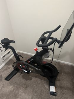 Peloton Bike!!