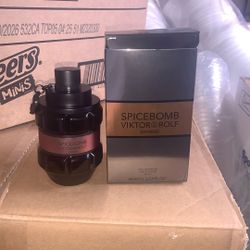 Extreme Spicebomb by Viktor&Rolf - Woody, Spicy Cologne for Men - Amber, Vanilla Notes