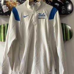 Nike/UCLA Jacket Size Small 