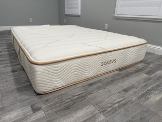 Brand new queen mattress king mattress Saatva mattress free delivery
