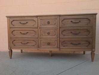 Vintage French Provincial 9-Drawer Wood Dresser