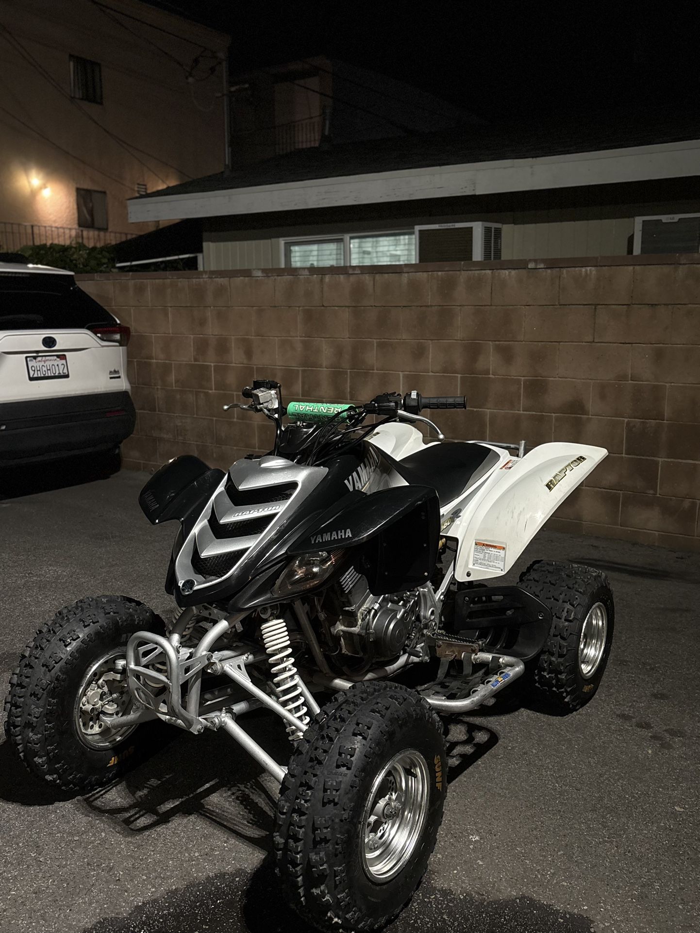 2004 Yamaha Raptor 660r for Sale in Los Angeles, CA - OfferUp