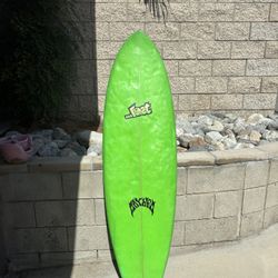 HAYDENSHAPES MERLOT 5’7 + LOST RNF 5’5 