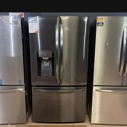 Black Stainless Steel Bottom Freezer Refrigerator 28 Cubic Ft. Black Friday Deals ‼️‼️‼️