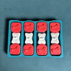 Puppy Brain Teaser Feeder