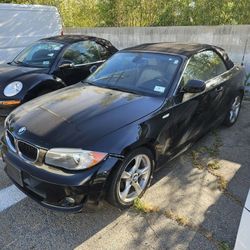 12 Bmw 128i Convertible 70k