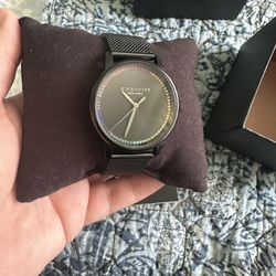 Women’s Coach Watch 