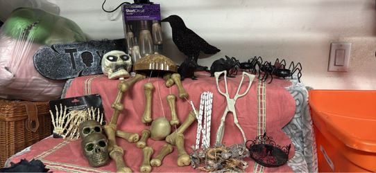 Halloween Decoration Bundle Lot