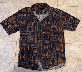 Ocean Current Mens Large Tribal Print Shirt