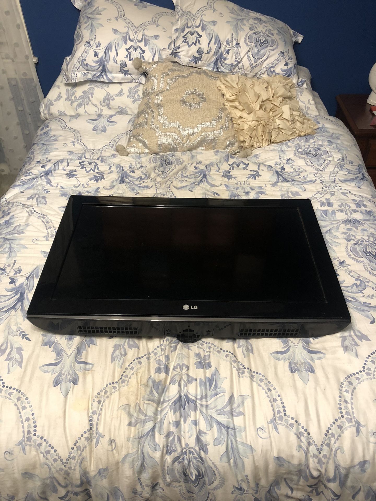 32 LG Led TV