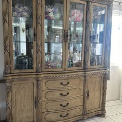 Display Cabinet