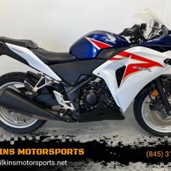 2012 Honda CBR250R - SALE $3,399
