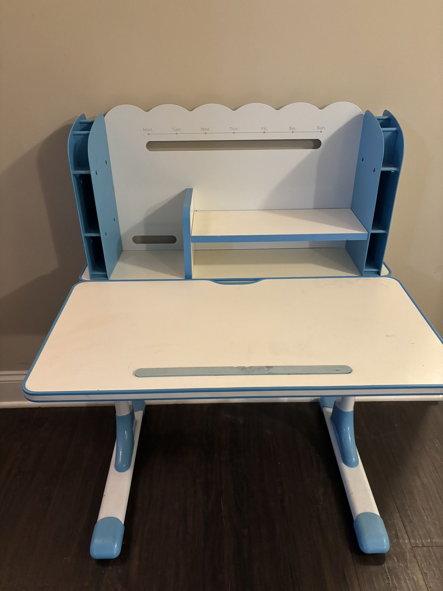 Kids Desk