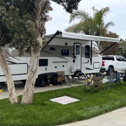 2022 Autumn River Star Craft 26Bhs