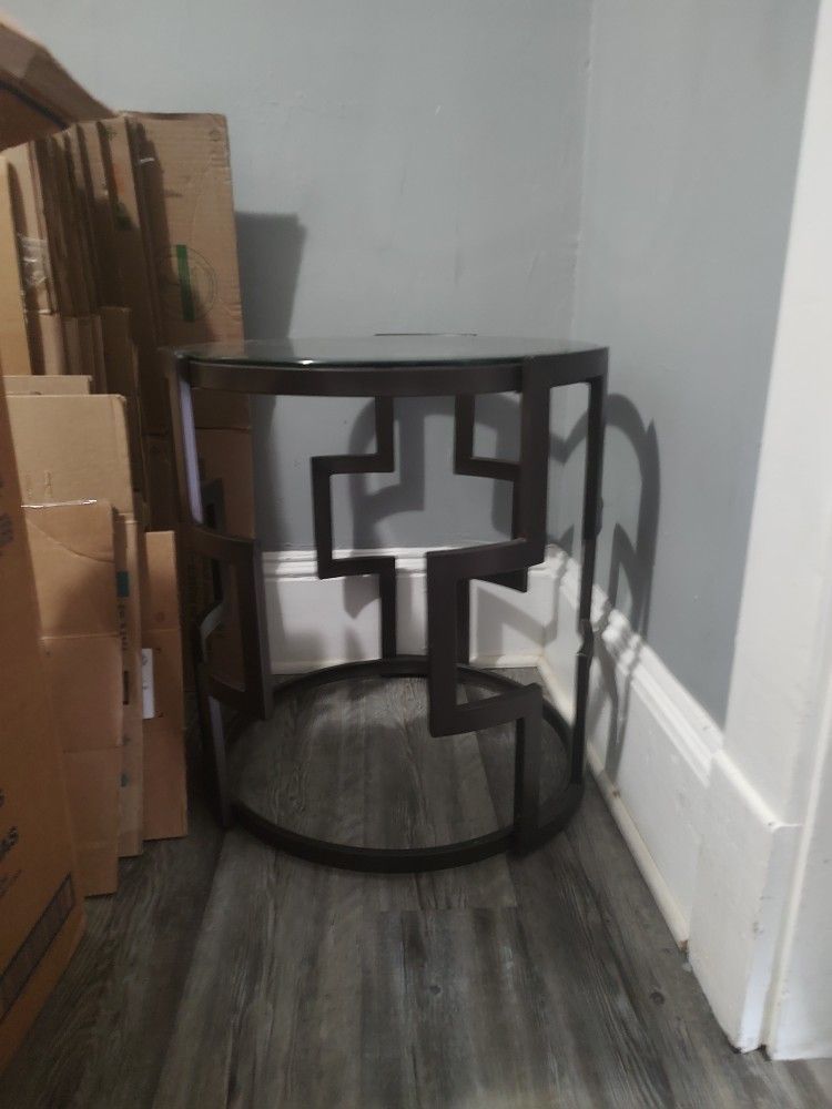 Coffee And End Tables