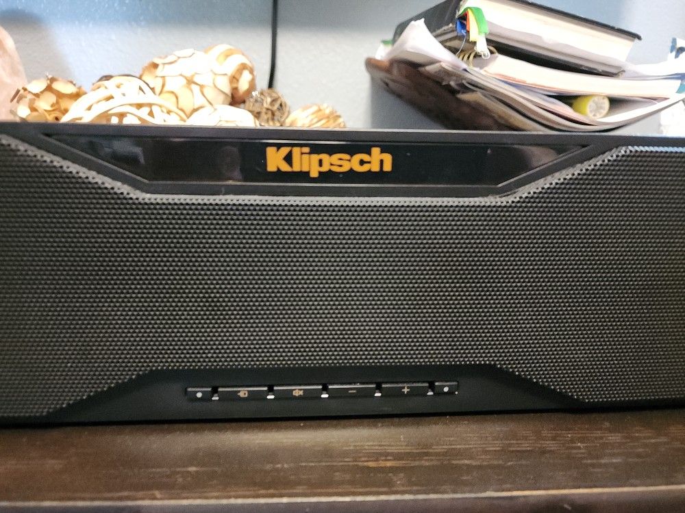 Klipsch Soundbar And Subwoofer