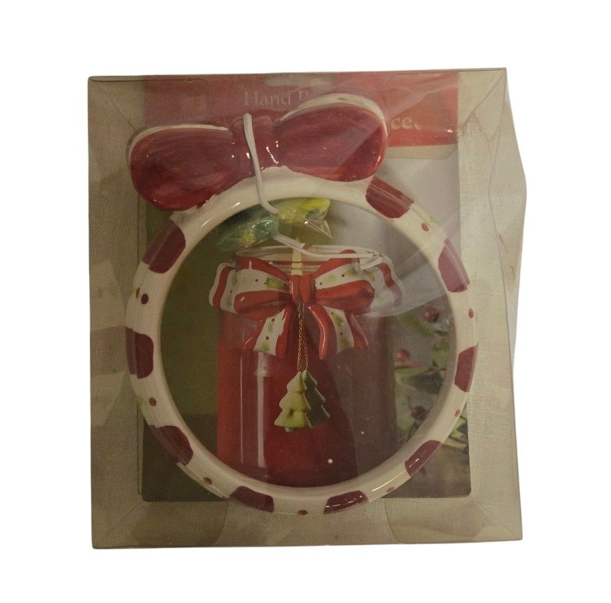 vintage Michaels Atmosphere Home jar candle necklace with Chistmas tree and bow