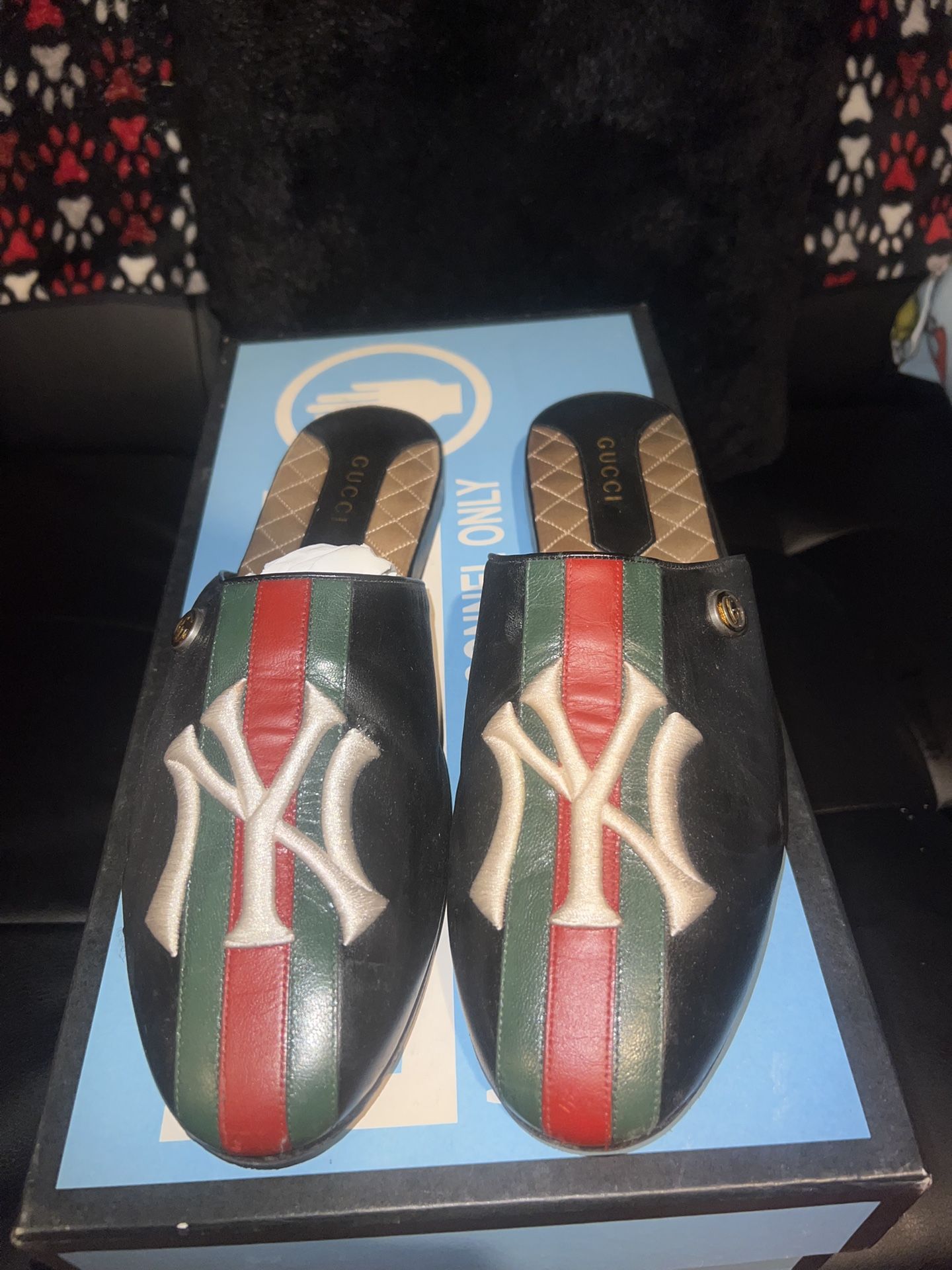 Gucci New York Yankees Leather Slipper