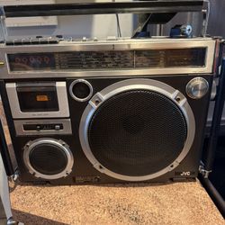 JVC -RC-550JW Boom Box 