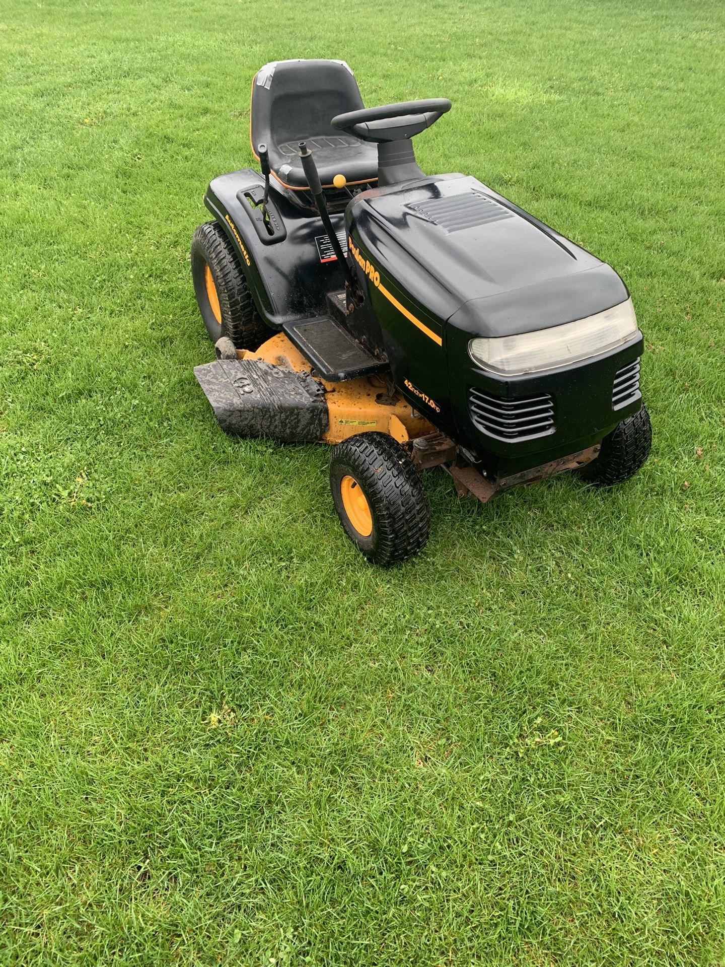 Poulan Pro 42” Riding Lawn Mower