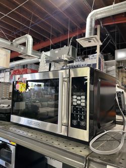 New Black decker microwave