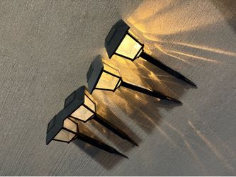 Solar Sidewalk Lights