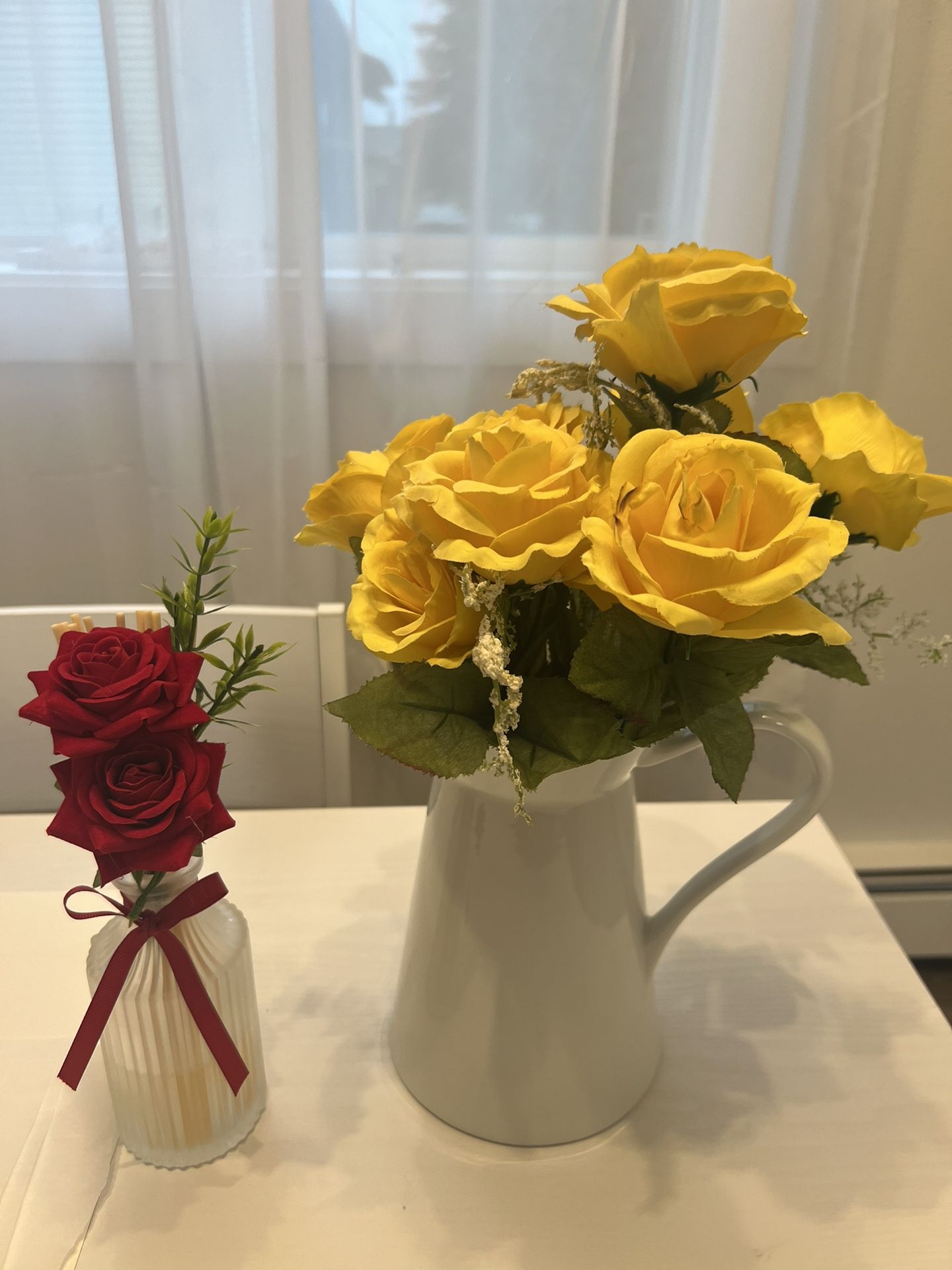 Ceramic vase with artificial flowers decor