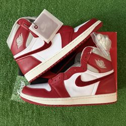 DS Air Jordan 1 High Varsity Red 