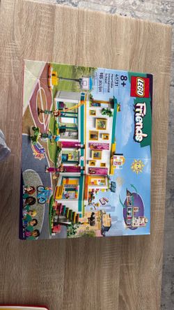 Lego 41731 Retired Friends Heartlake International School