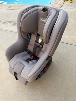 Nuna Rava car seat